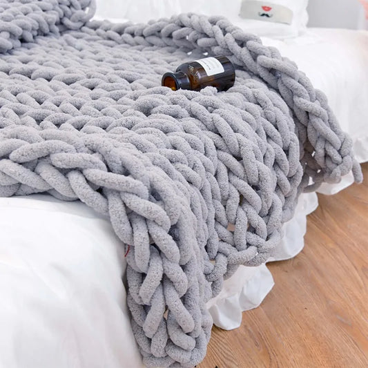 Chunky-Knit Throw